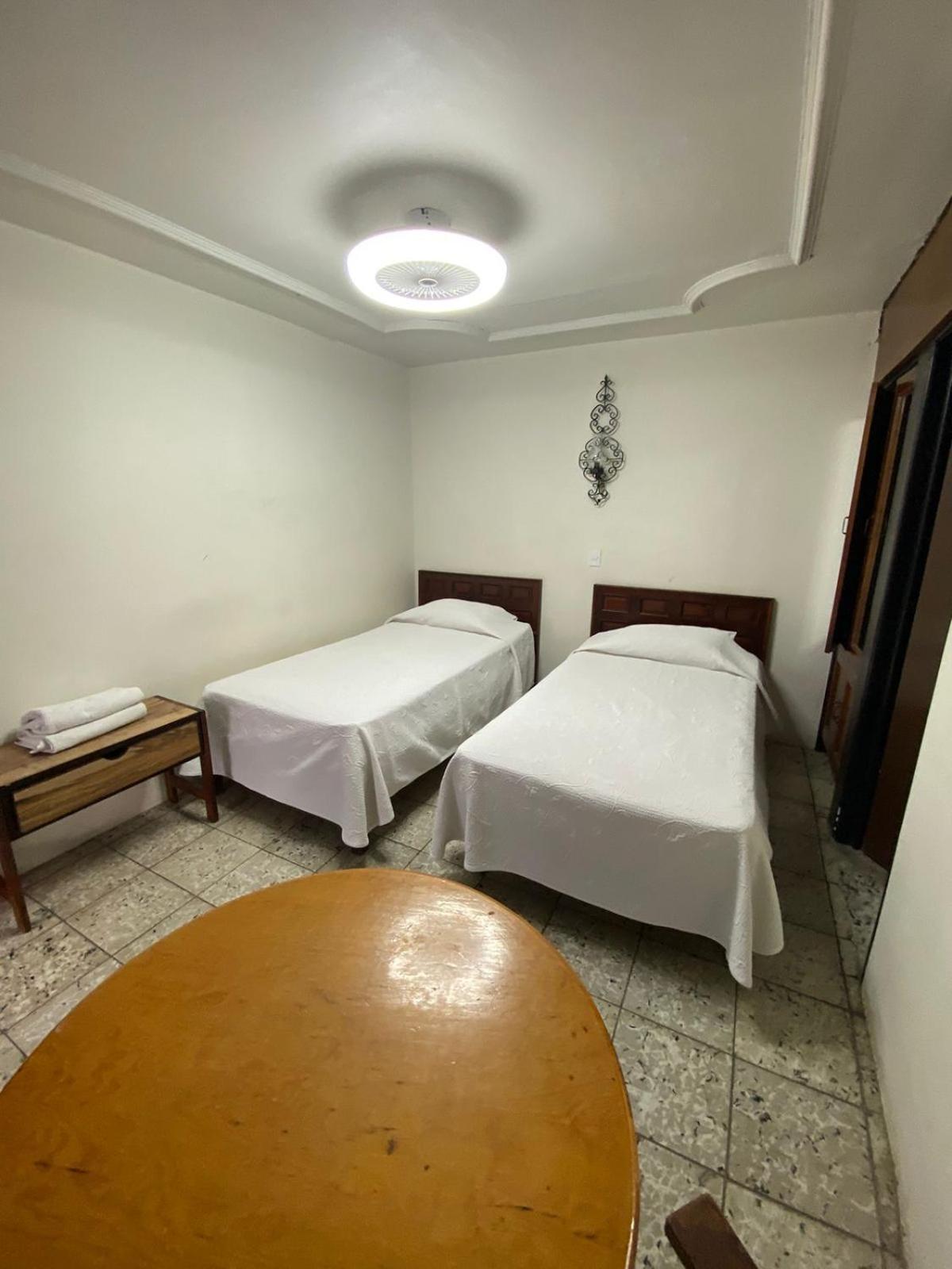 Hotel Flamingos De סיודד גוזמן מראה חיצוני תמונה